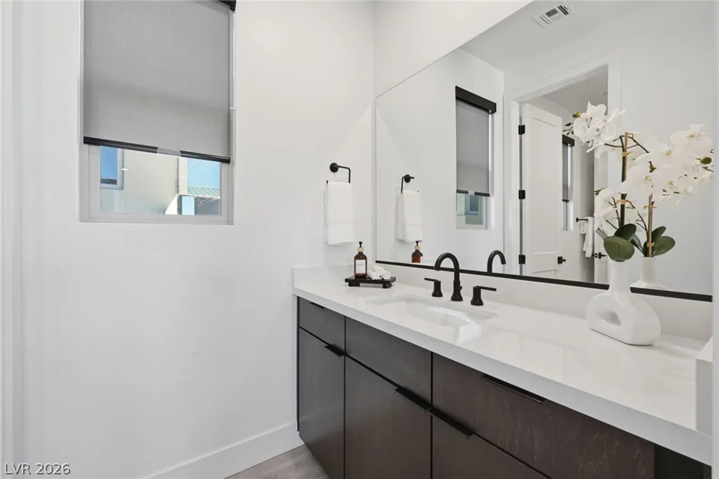 11955 Rockview Point, Las Vegas, NV 89138