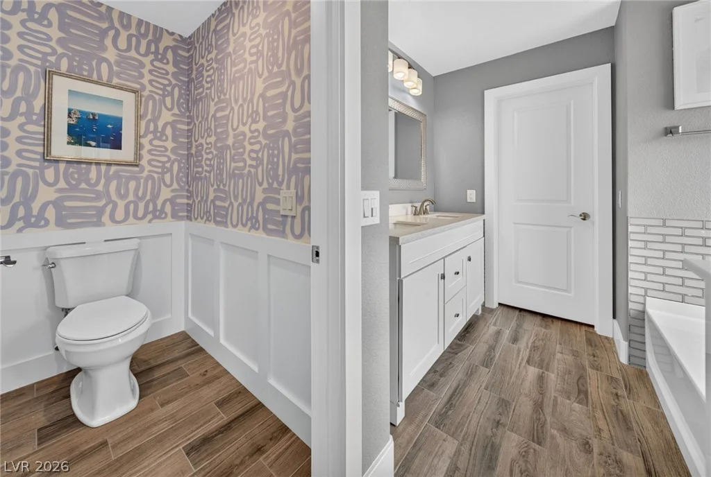2413 Cockatiel, North Las Vegas, NV 89084