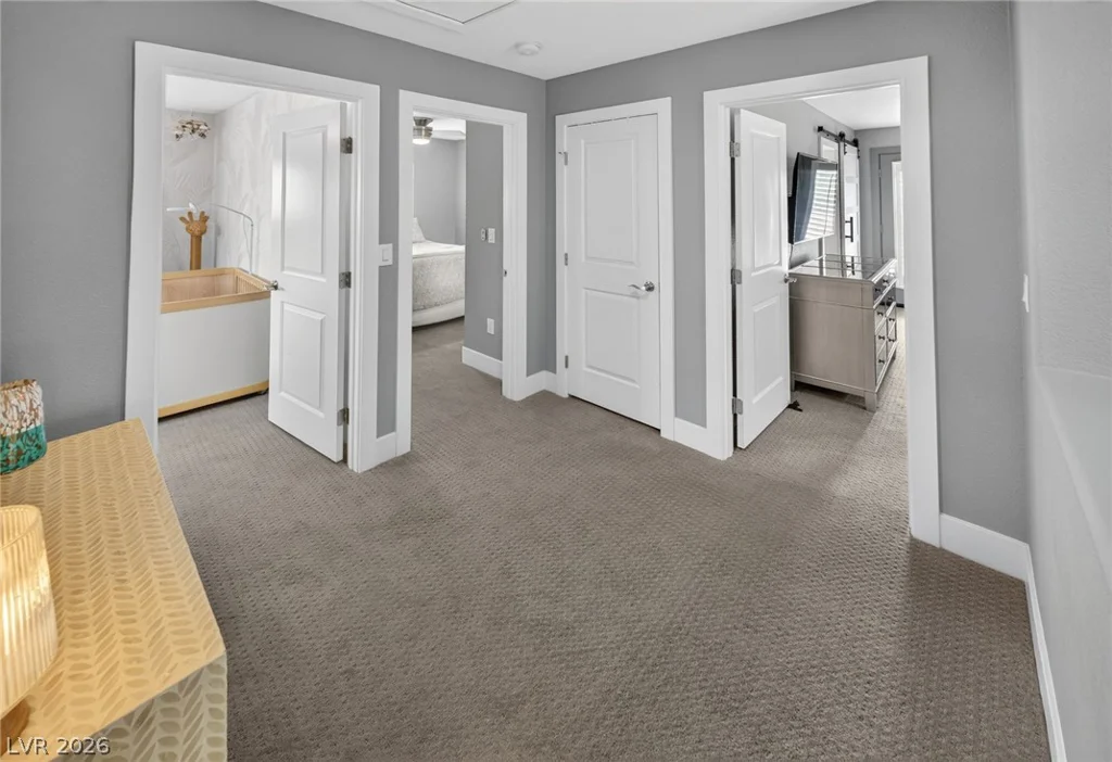 2413 Cockatiel, North Las Vegas, NV 89084