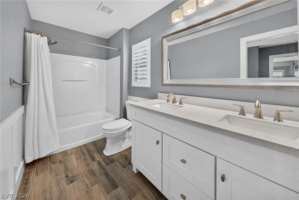 2413 Cockatiel, North Las Vegas, NV 89084