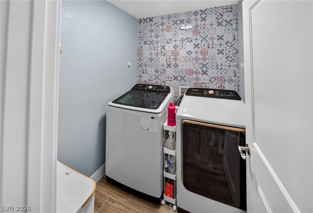 2413 Cockatiel, North Las Vegas, NV 89084