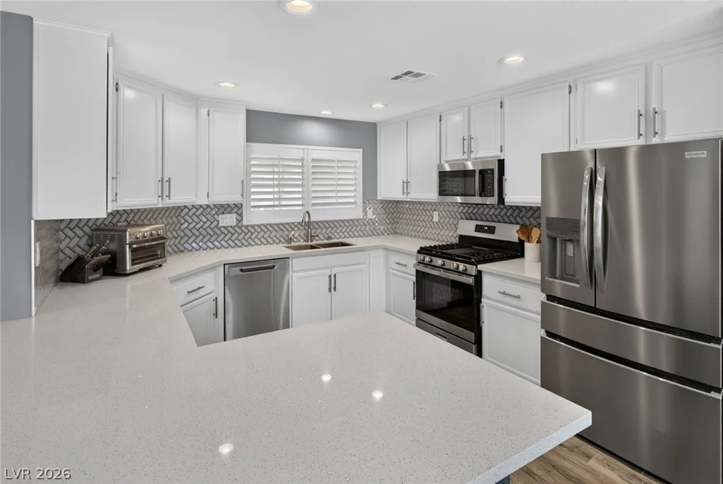2413 Cockatiel, North Las Vegas, NV 89084