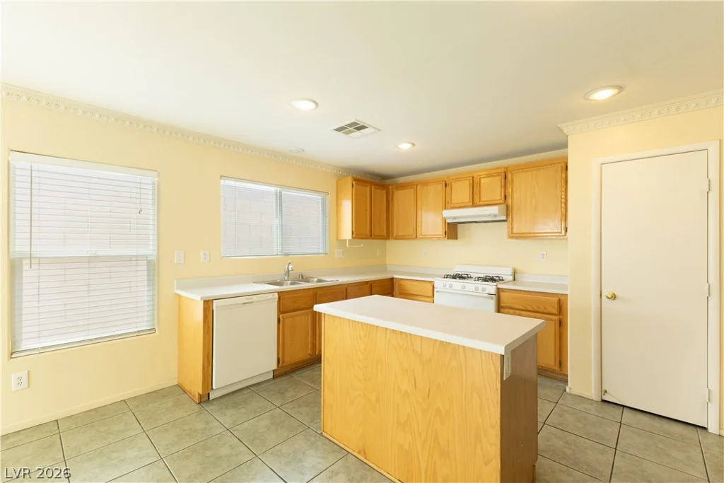 8941 First Lady, Las Vegas, NV 89148