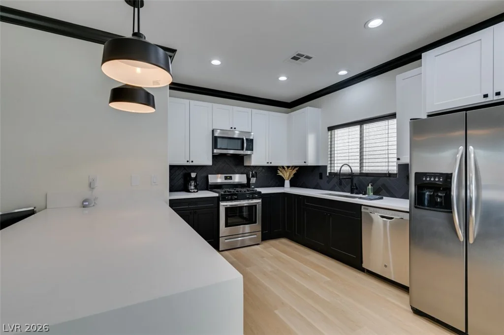 3103 Strawberry Park, Las Vegas, NV 89120