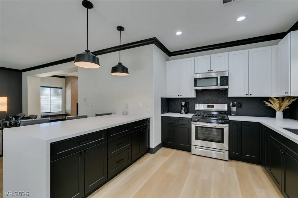 3103 Strawberry Park, Las Vegas, NV 89120