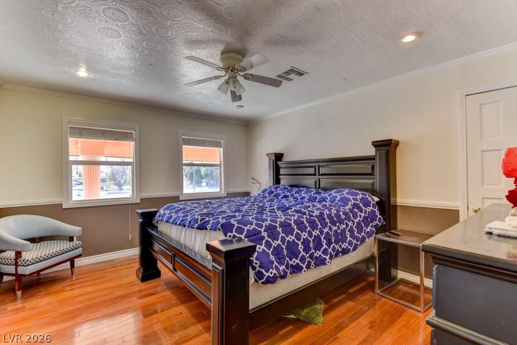 1818 Waldman, Las Vegas, NV 89102