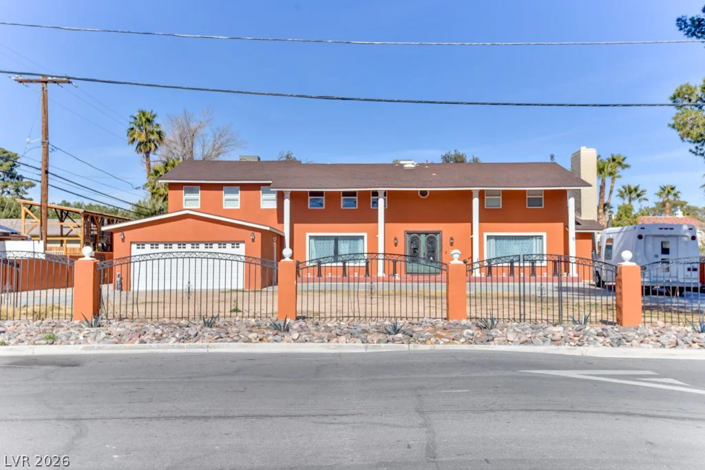 1818 Waldman, Las Vegas, NV 89102