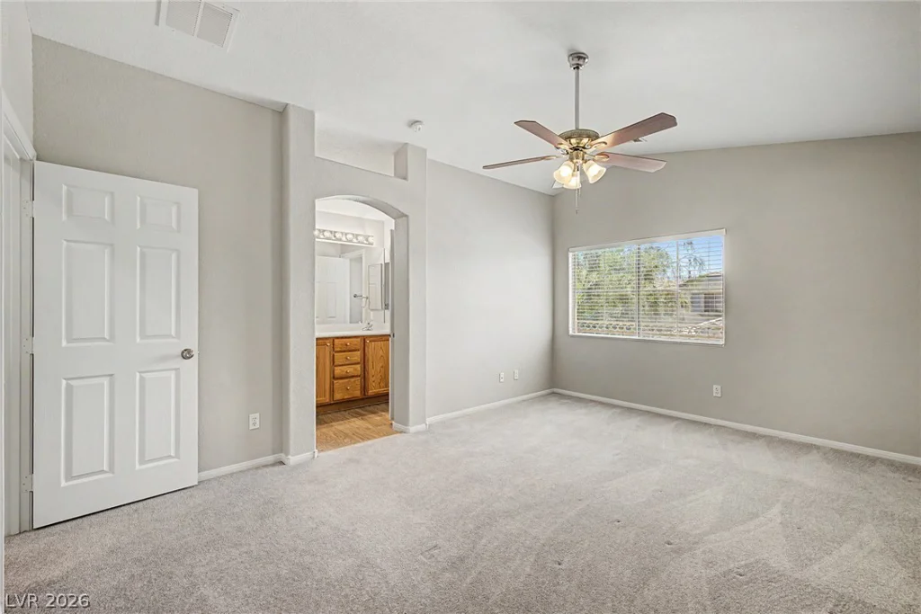 8284 Harvest Spring, Las Vegas, NV 89143