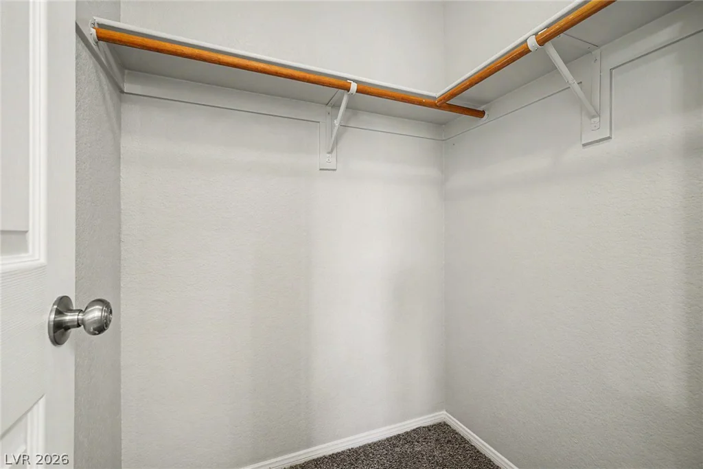 8284 Harvest Spring, Las Vegas, NV 89143
