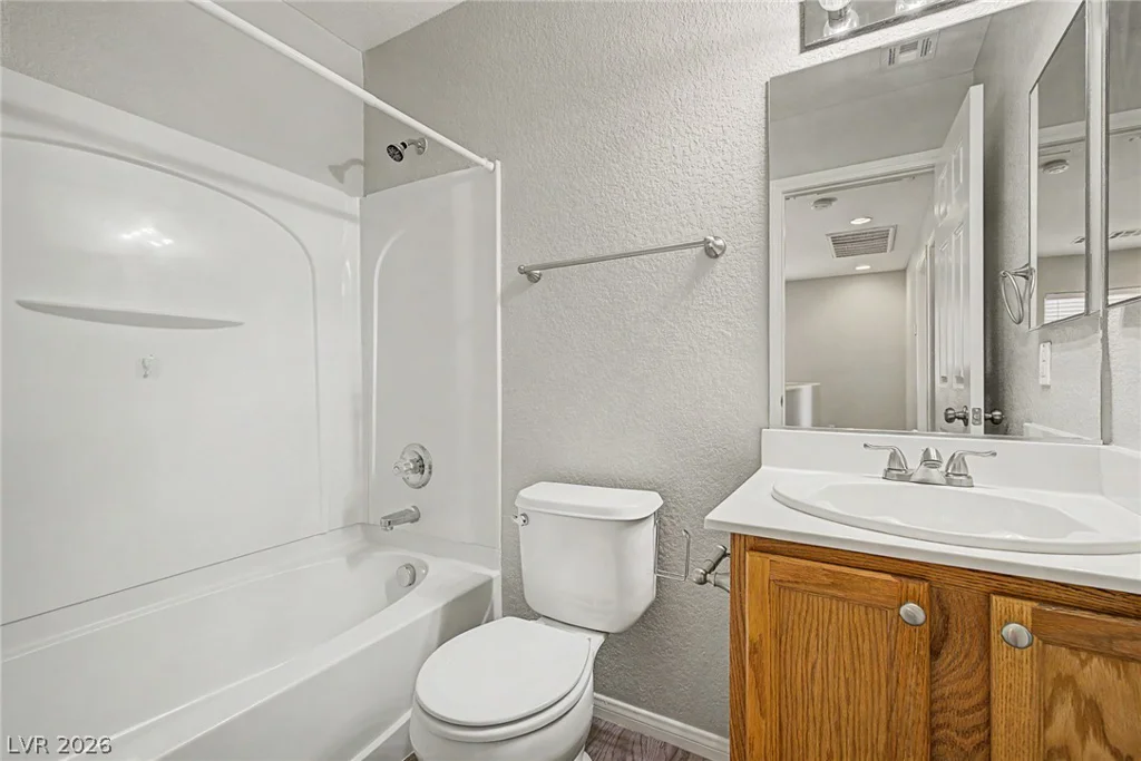 8284 Harvest Spring, Las Vegas, NV 89143