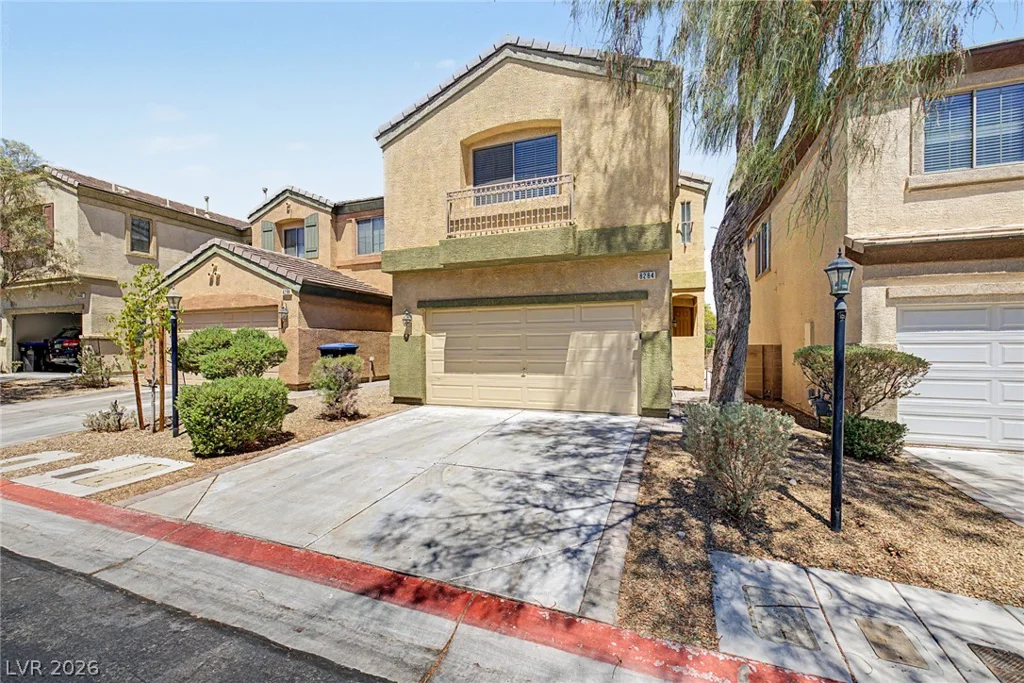 8284 Harvest Spring, Las Vegas, NV 89143