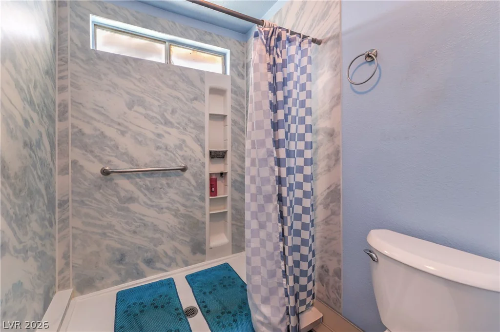5272 Dickens, Las Vegas, NV 89119