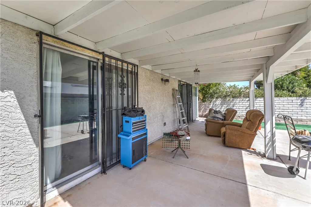 5272 Dickens, Las Vegas, NV 89119