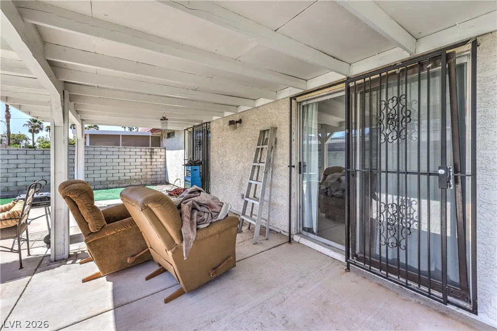 5272 Dickens, Las Vegas, NV 89119