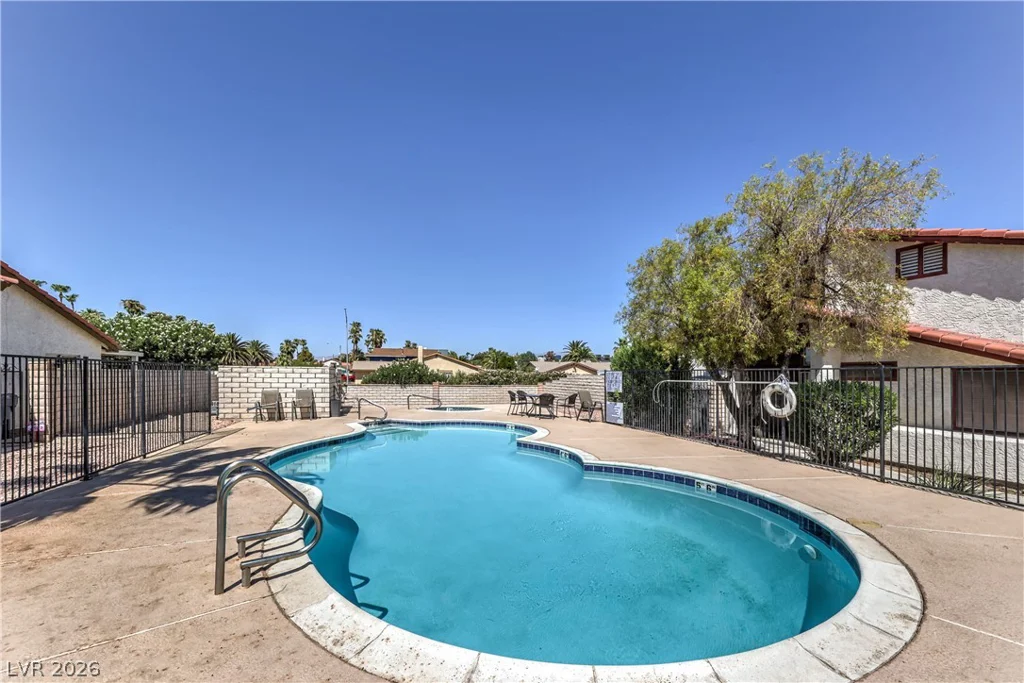 5272 Dickens, Las Vegas, NV 89119
