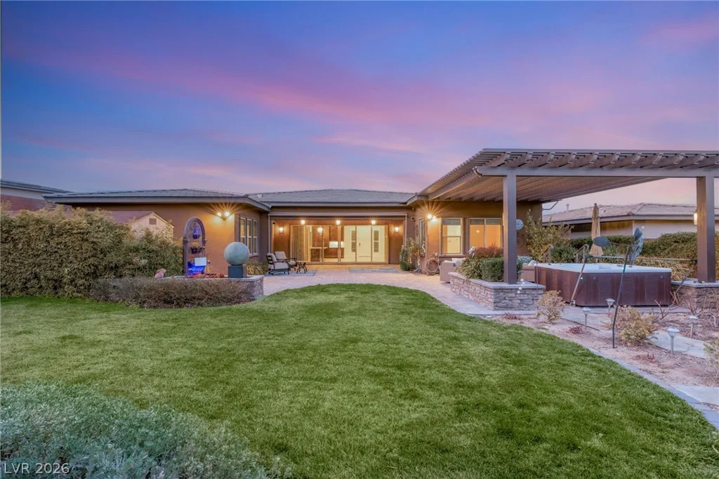 10179 Emerald Sunset, Las Vegas, NV 89148