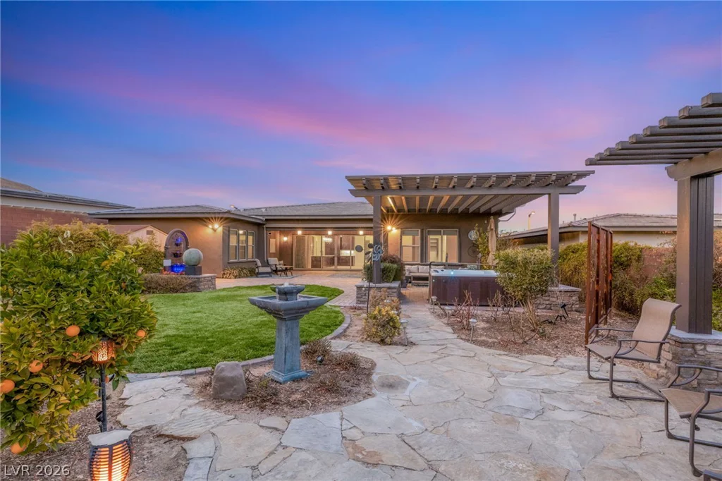 10179 Emerald Sunset, Las Vegas, NV 89148