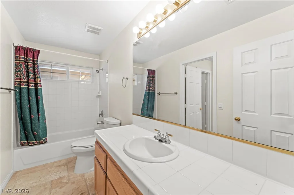 9300 Grand Gate, Las Vegas, NV 89143