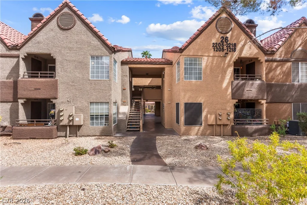 2200 Fort Apache, Las Vegas, NV 89117