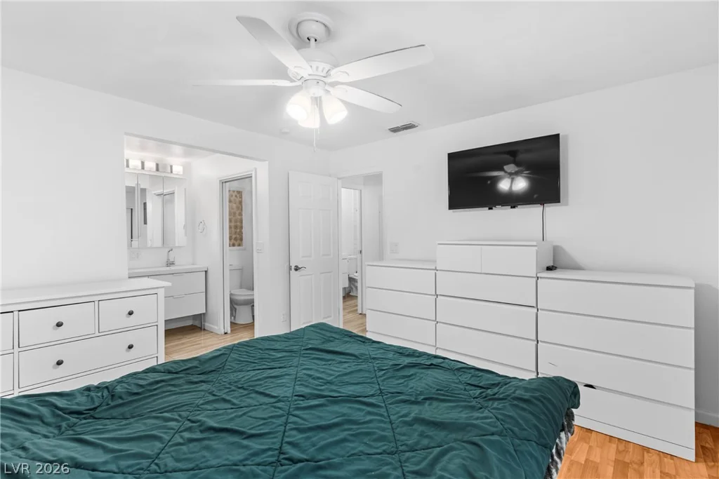 2200 Fort Apache, Las Vegas, NV 89117