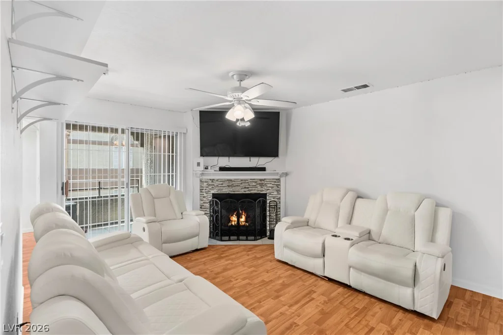 2200 Fort Apache, Las Vegas, NV 89117