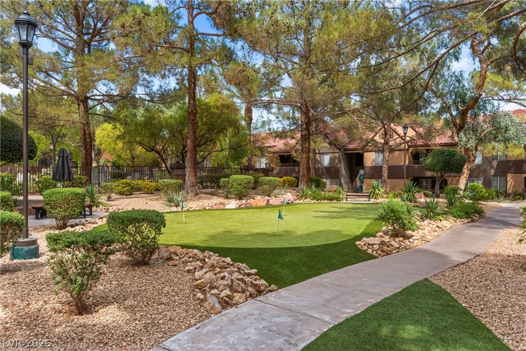 2200 Fort Apache, Las Vegas, NV 89117