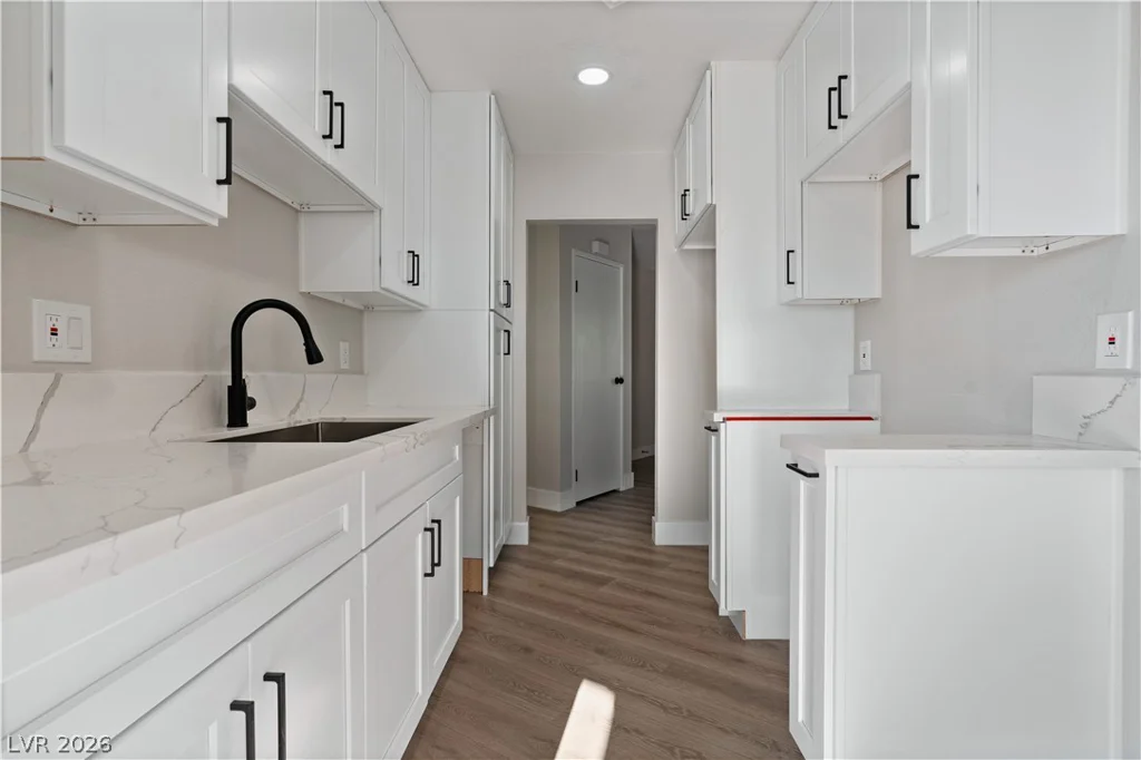 2720 Bruce, North Las Vegas, NV 89030