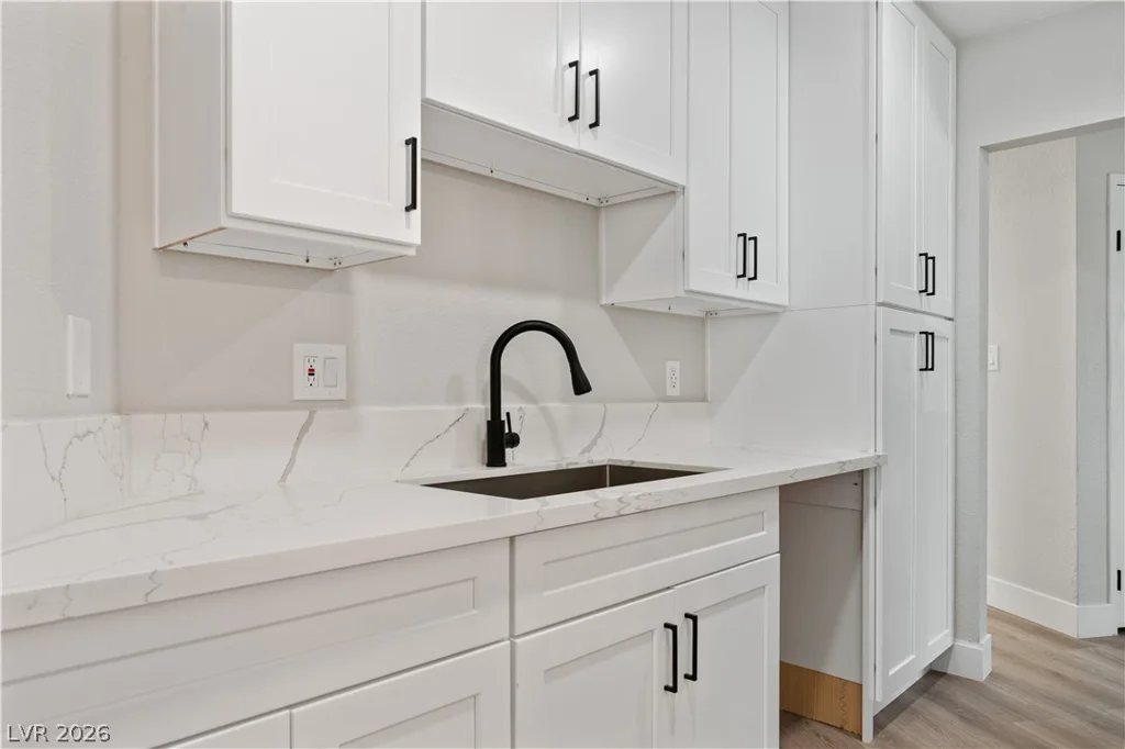 2720 Bruce, North Las Vegas, NV 89030