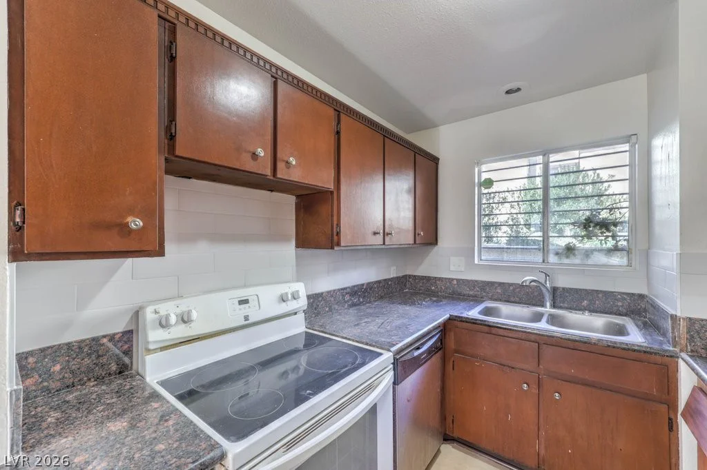 5047 Spencer, Las Vegas, NV 89119