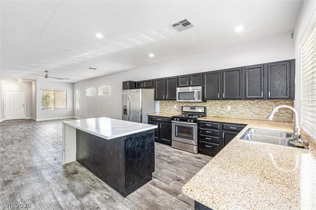 3257 Rushing Waters, Las Vegas, NV 89135