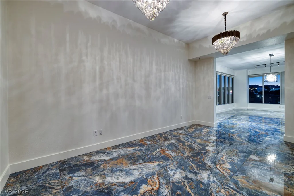 360 Desert Inn, Las Vegas, NV 89109