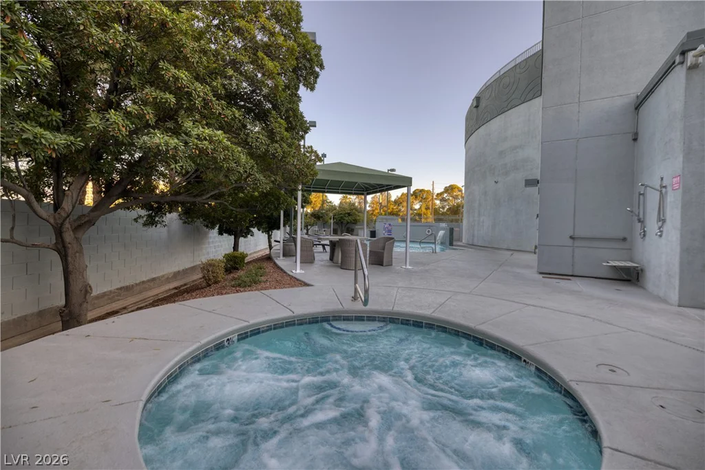 360 Desert Inn, Las Vegas, NV 89109