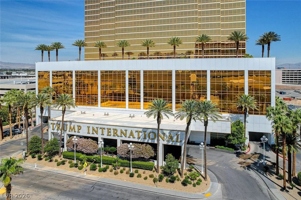 2000 Fashion Show, Las Vegas, NV 89109