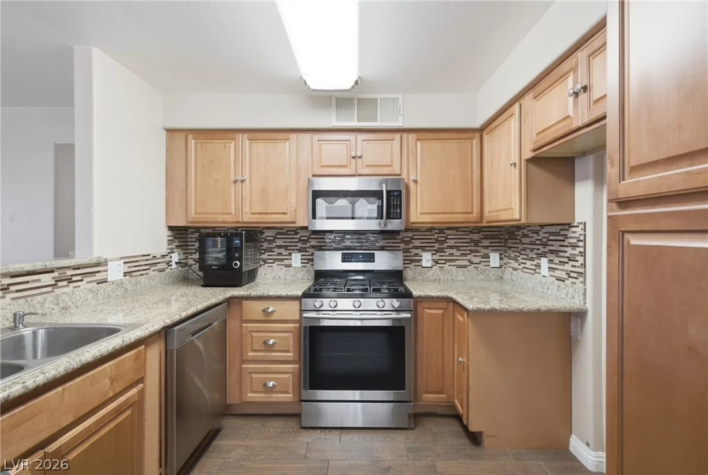 5710 Tropicana, Las Vegas, NV 89122