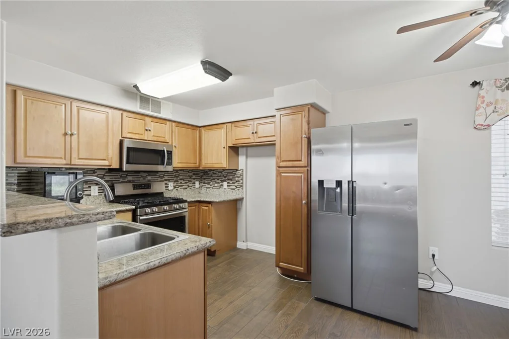 5710 Tropicana, Las Vegas, NV 89122