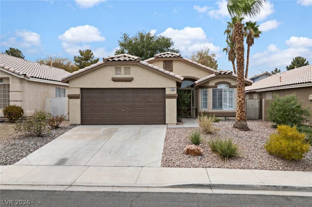 209 Sandpiper Village, Henderson, NV 89012