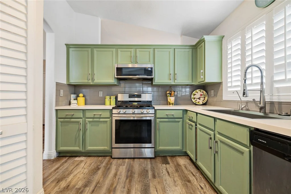 209 Sandpiper Village, Henderson, NV 89012