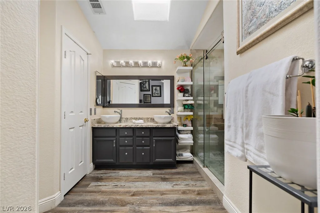 209 Sandpiper Village, Henderson, NV 89012