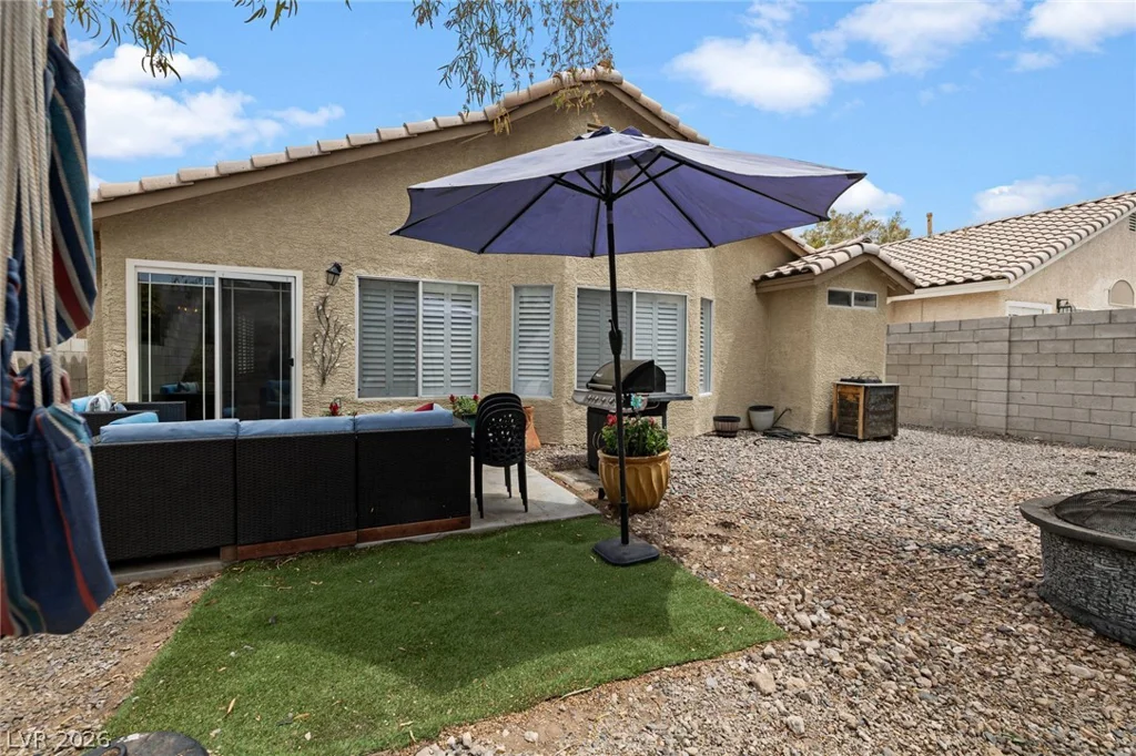 209 Sandpiper Village, Henderson, NV 89012
