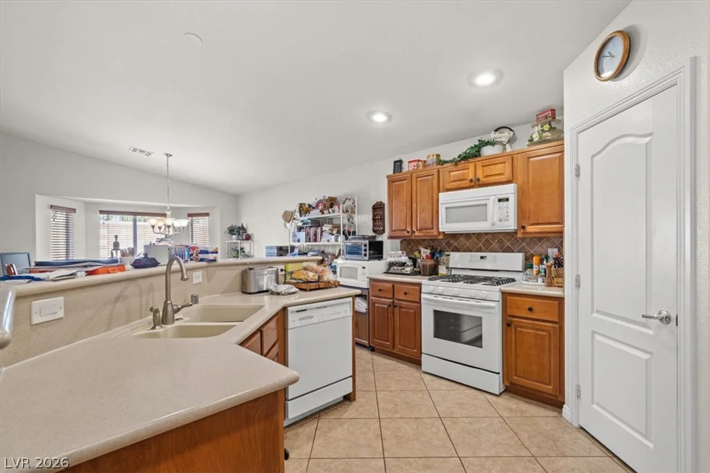 6217 Double Oak, North Las Vegas, NV 89031