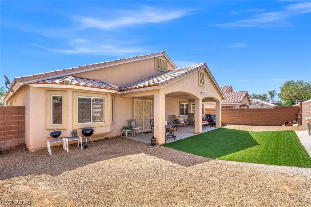 6217 Double Oak, North Las Vegas, NV 89031