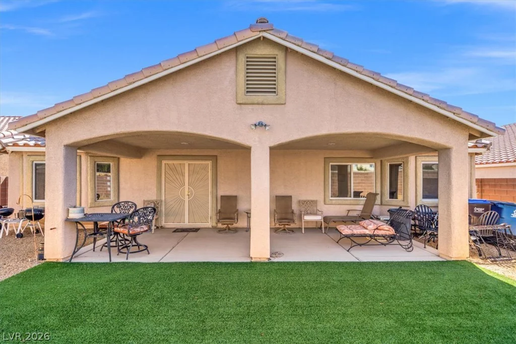 6217 Double Oak, North Las Vegas, NV 89031