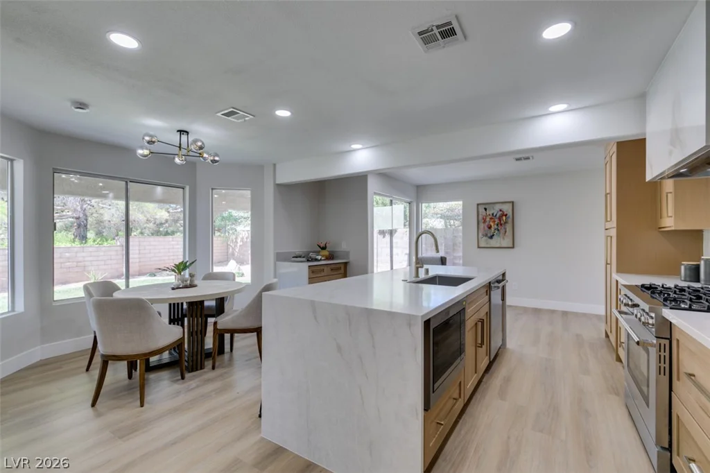 2729 Fire Water, Las Vegas, NV 89117