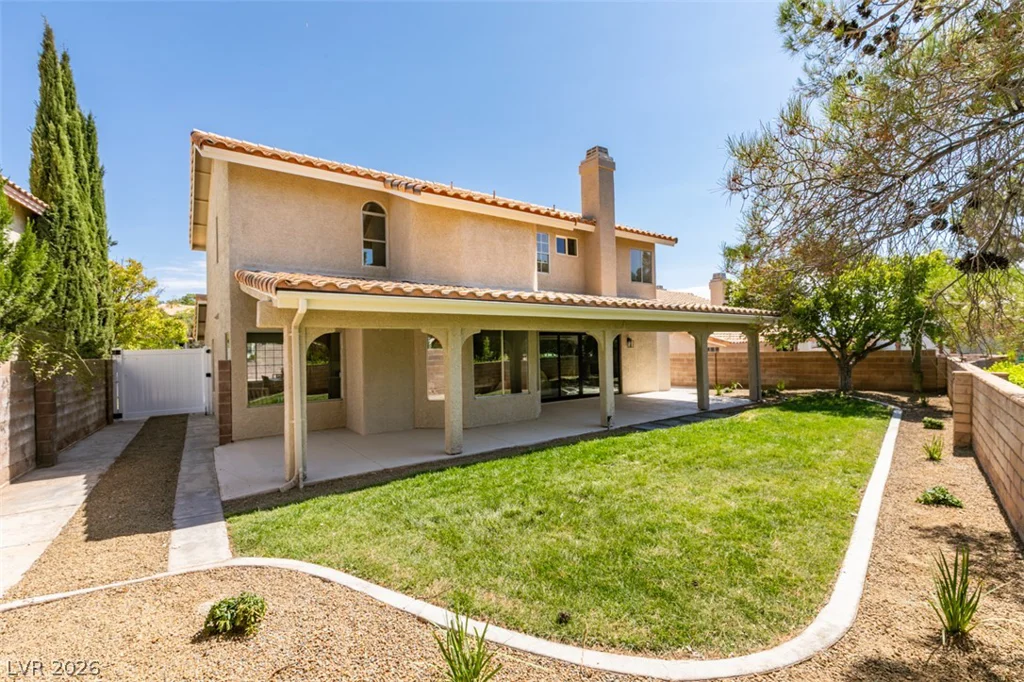 2729 Fire Water, Las Vegas, NV 89117
