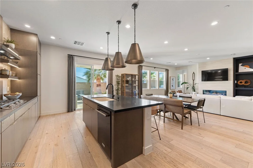 10125 Sequoia Glen, Las Vegas, NV 89166