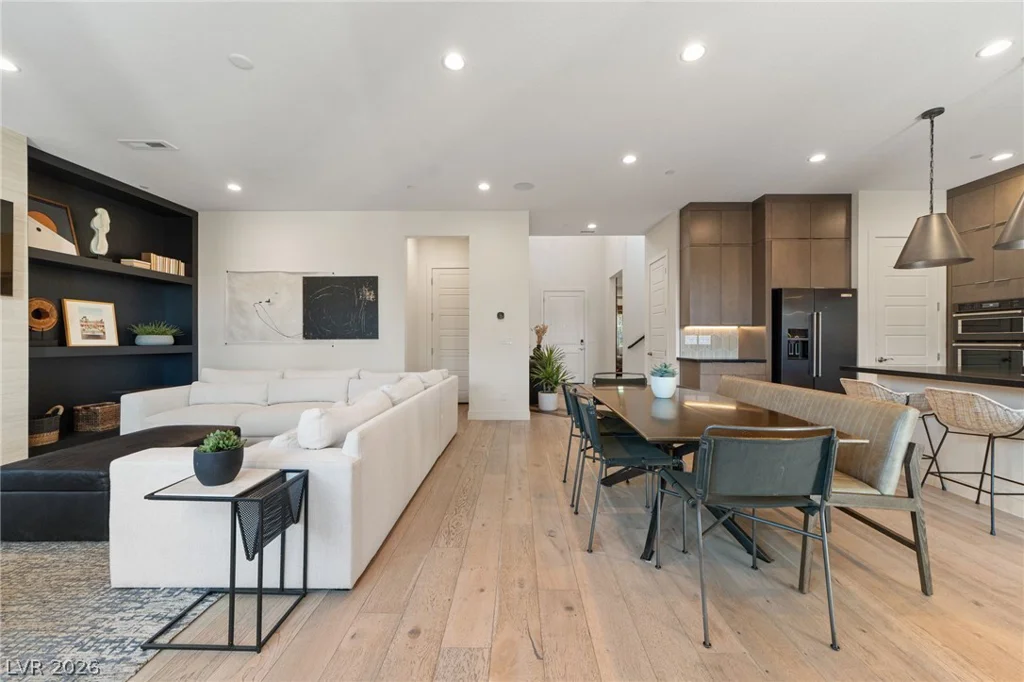 10125 Sequoia Glen, Las Vegas, NV 89166