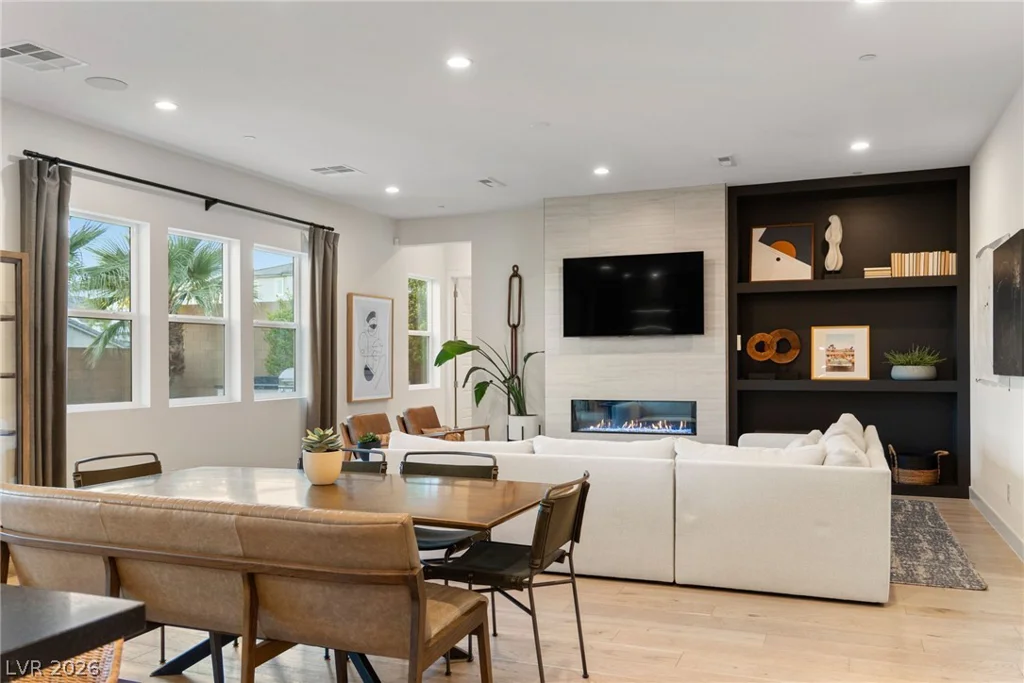 10125 Sequoia Glen, Las Vegas, NV 89166