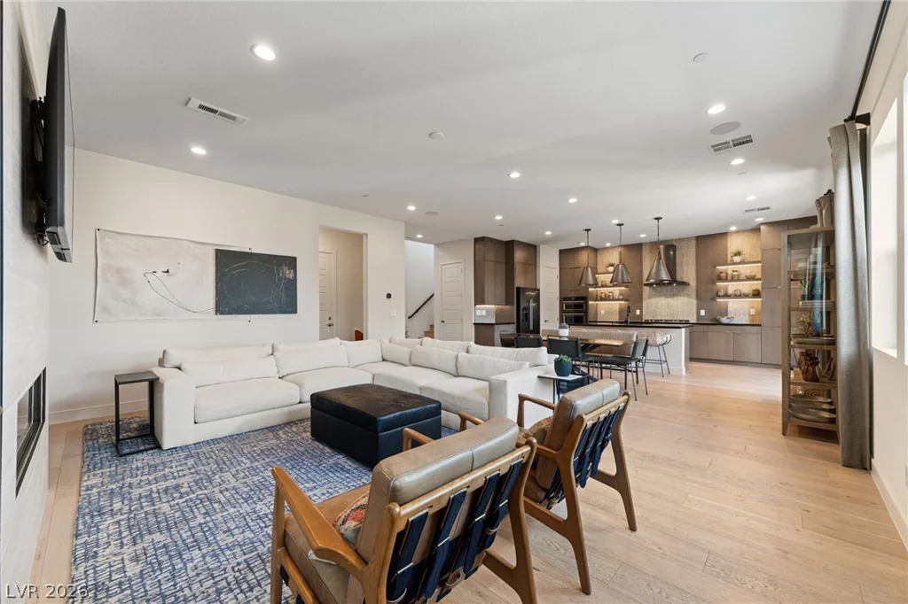 10125 Sequoia Glen, Las Vegas, NV 89166
