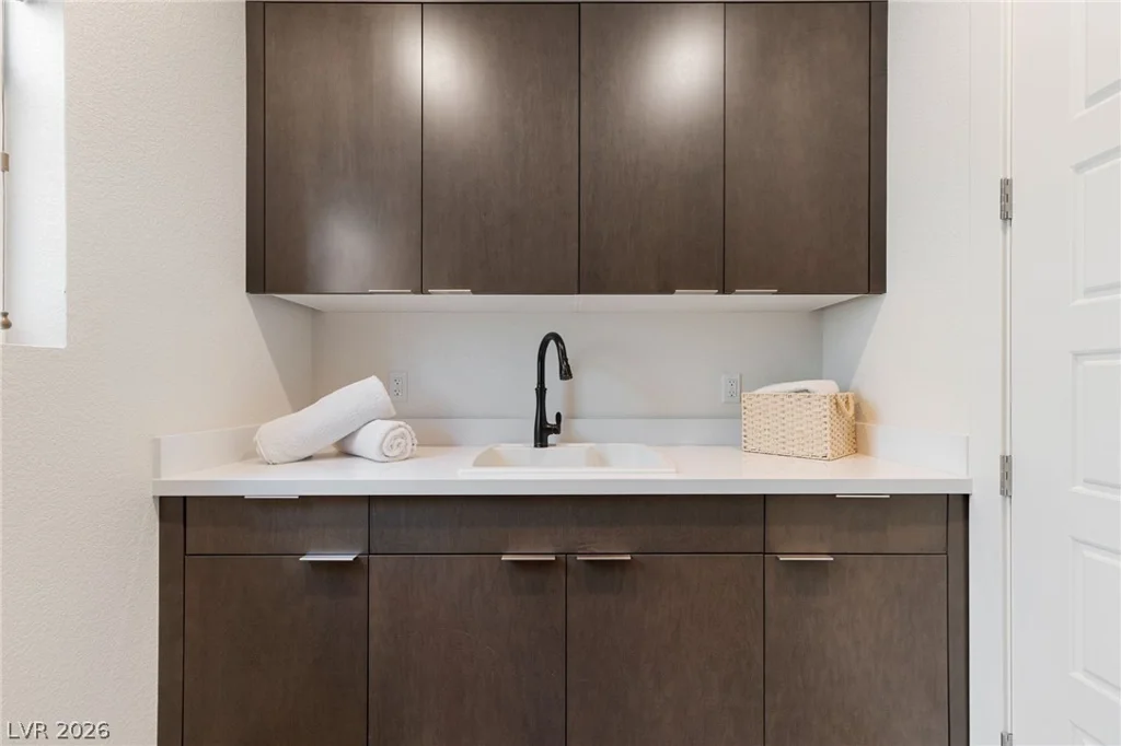 10125 Sequoia Glen, Las Vegas, NV 89166