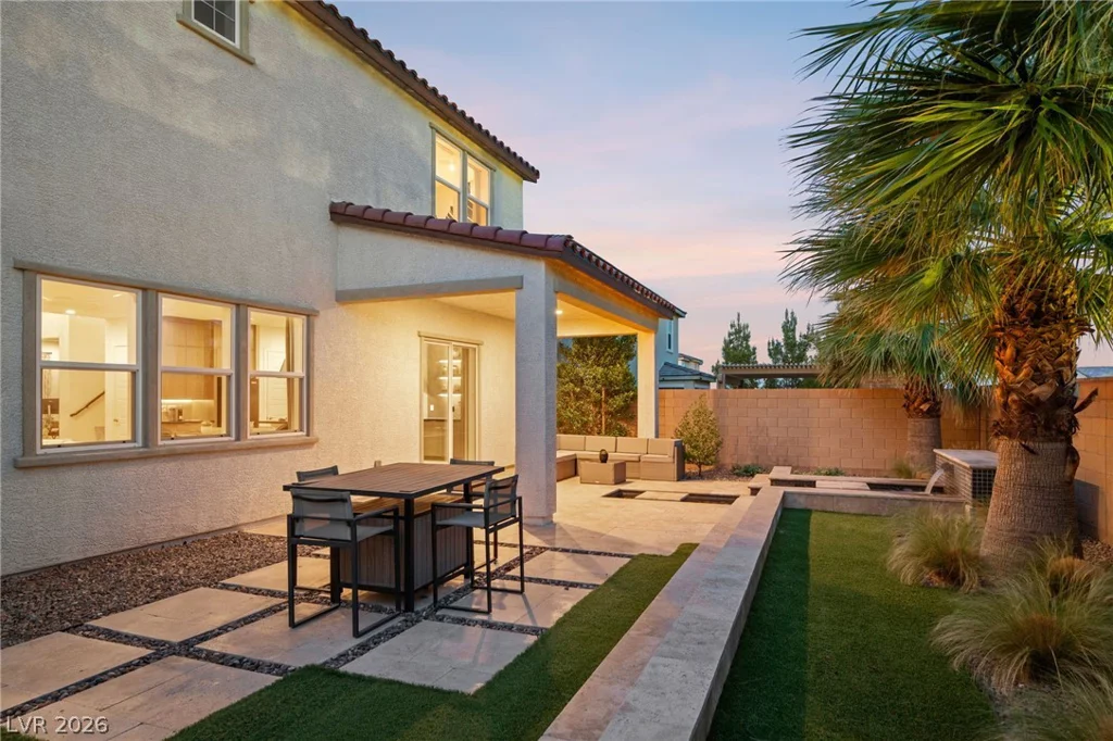 10125 Sequoia Glen, Las Vegas, NV 89166